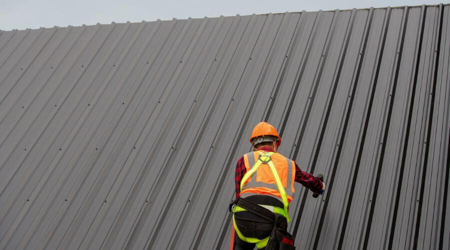 Expert top industrial roofings services in Napoleon, MI